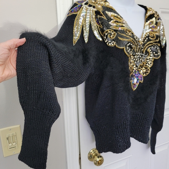 Side Effects Vintage Heavily Sequined Angora Fur Accented Black Sweater Size L - Picture 4 of 14